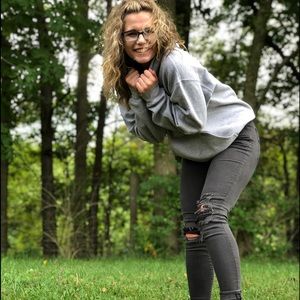 Meet your Posher, Jasmine